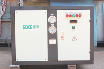 為什么工業(yè)冷水機(jī)會(huì)出現(xiàn)跑油現(xiàn)象？
