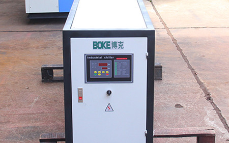 怎么解決螺桿式冷水機的斷水故障問題？