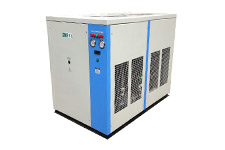 博克風冷式冷水機日常維護要注意哪些要點？